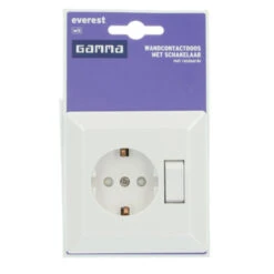 GAMMA Everest Geaard Stopcontact Met Schakelaar Wit 8 GAMMA Everest Geaard Stopcontact Met Schakelaar Wit -Gamma 123 600